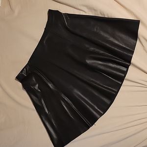 SPANX Faux leather flair skirt